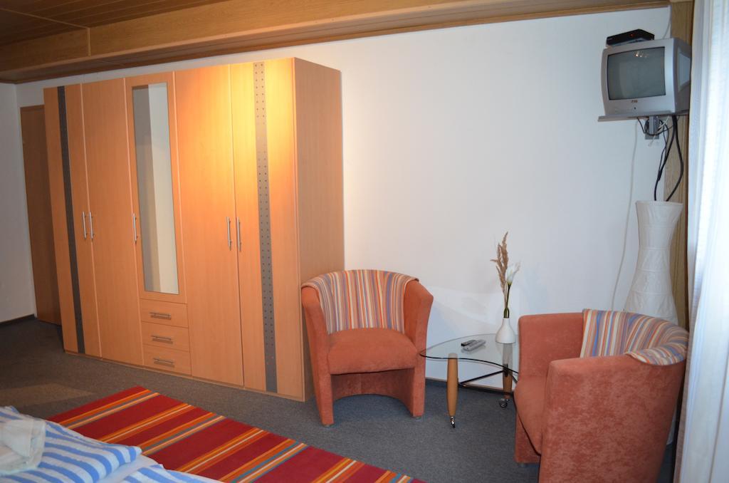 Hotel Restaurant Waldschloessel Speyerbrunn Oda fotoğraf